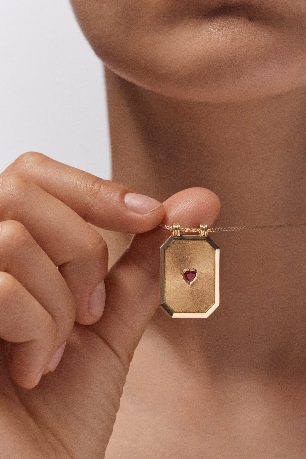 MARIE LICHTENBERG | LOVE SCAPULAR