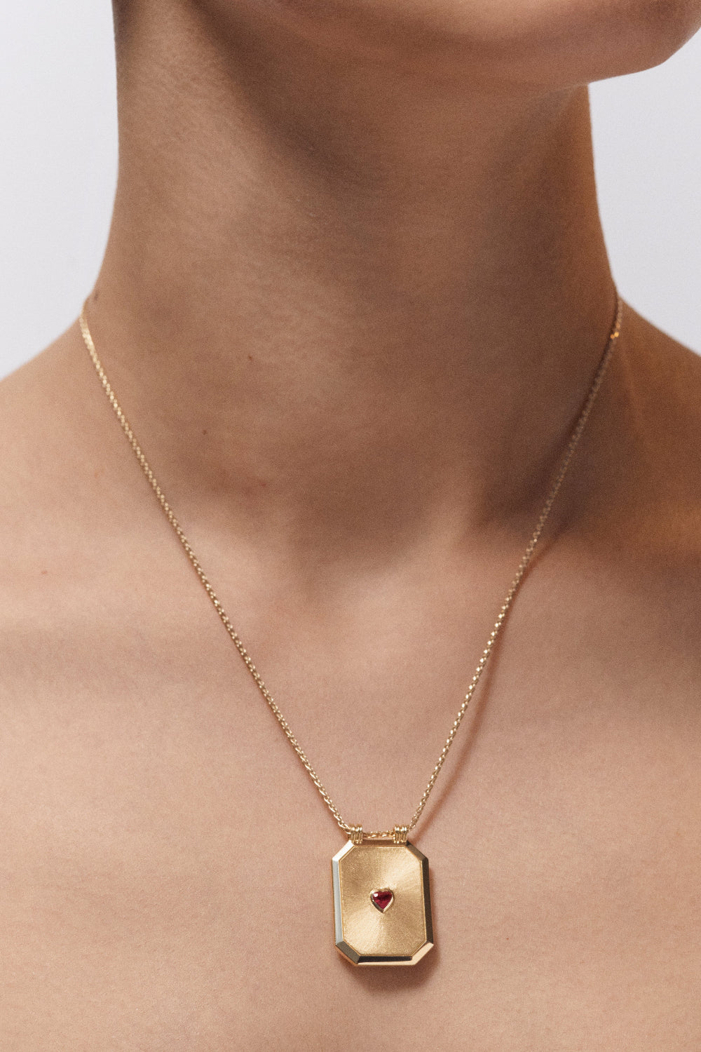 MARIE LICHTENBERG | LOVE SCAPULAR