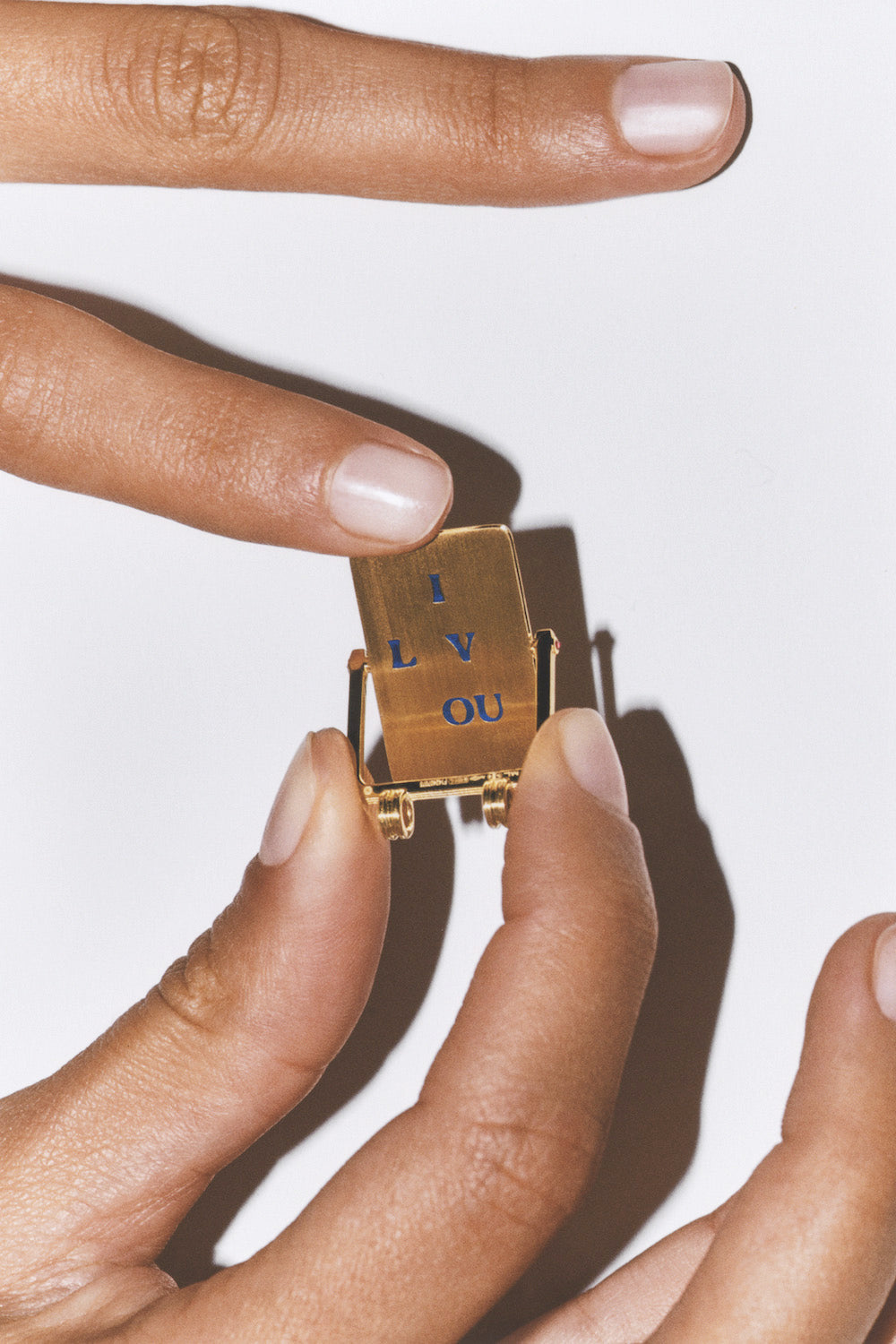 MARIE LICHTENBERG | Love You Spinning Scapular