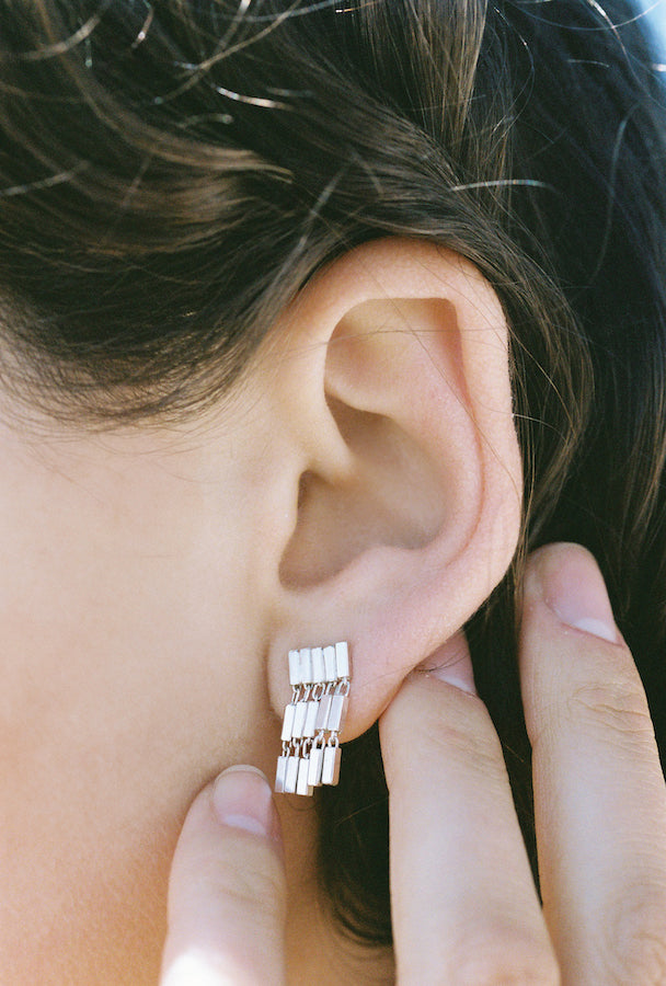 MAGGOOSH | Tiny Fringe Silver Earrings