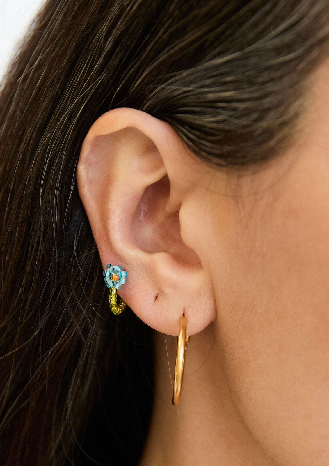 PURA UTZ | BLUE FLOR HUGGIE EARRINGS