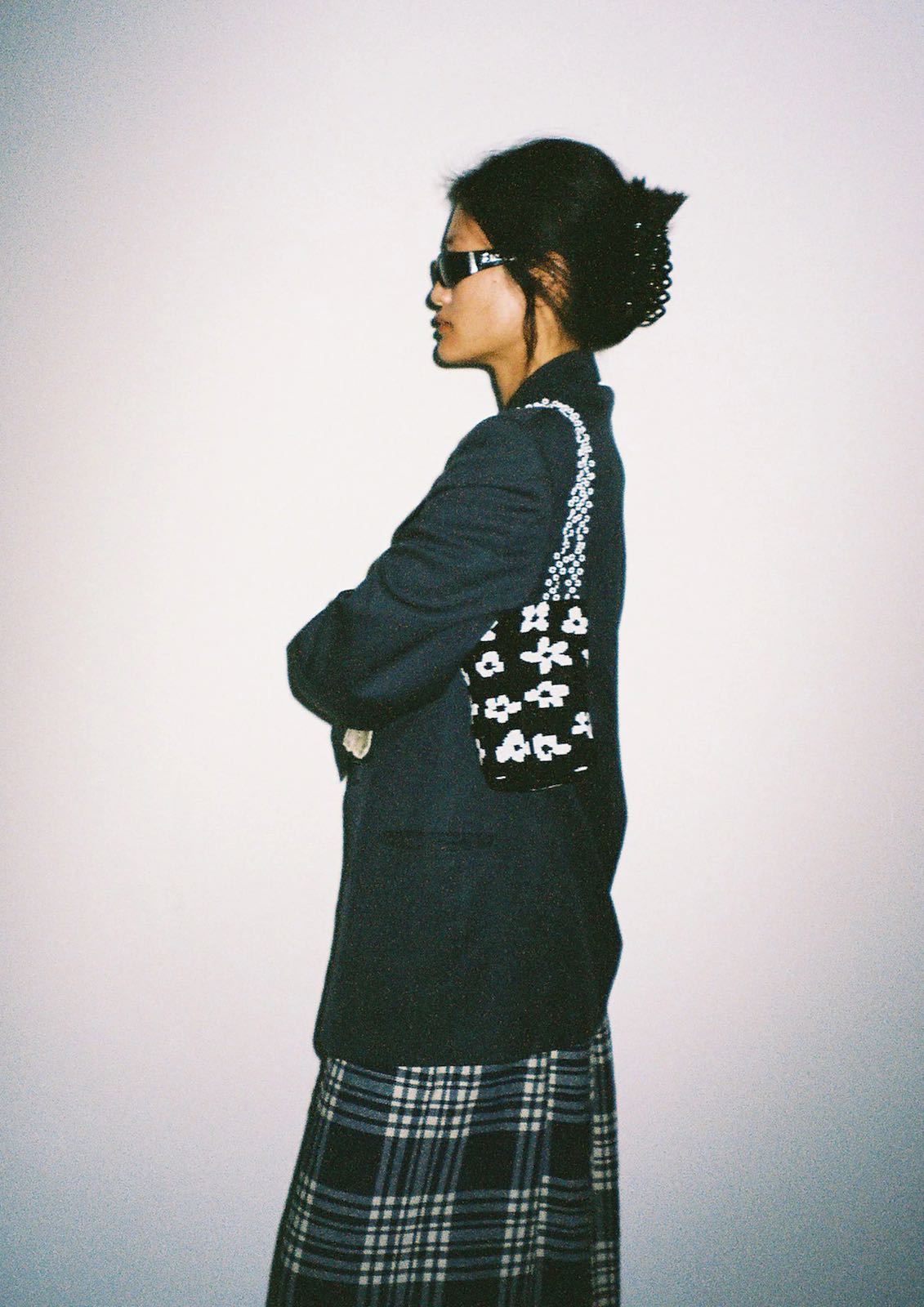 PURA UTZ | BLACK FLOWER DREAM BAG