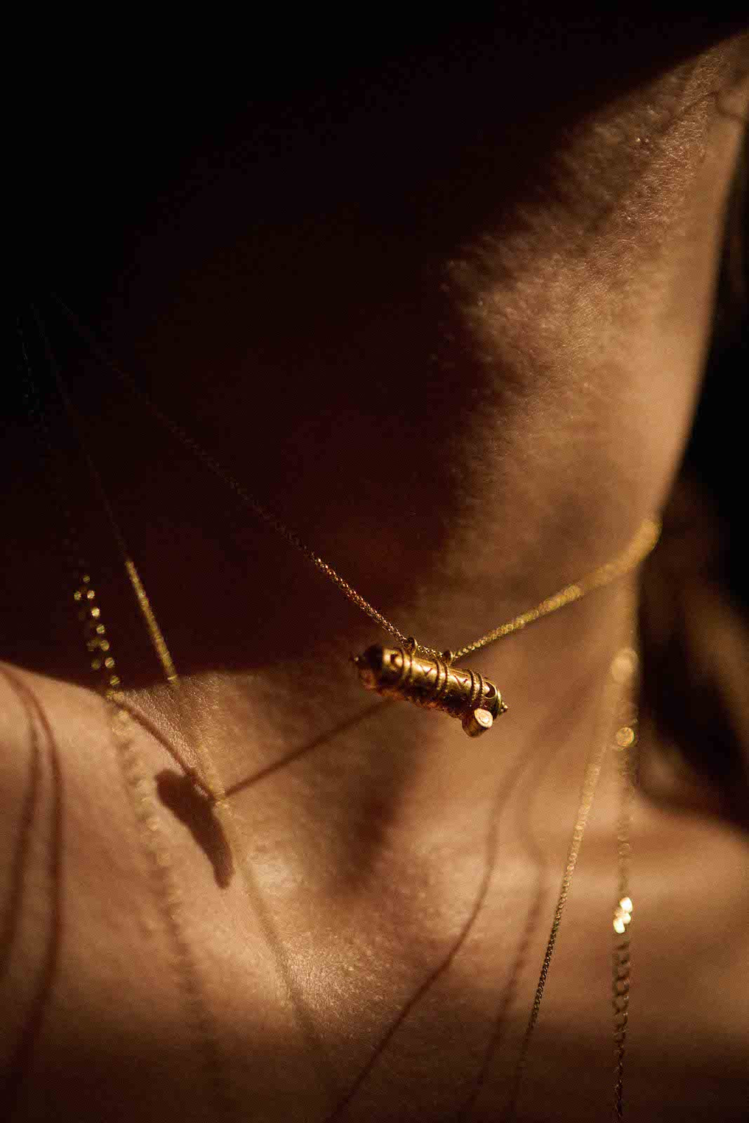 PARI | DEAD AMULET LOCKET PENDANT