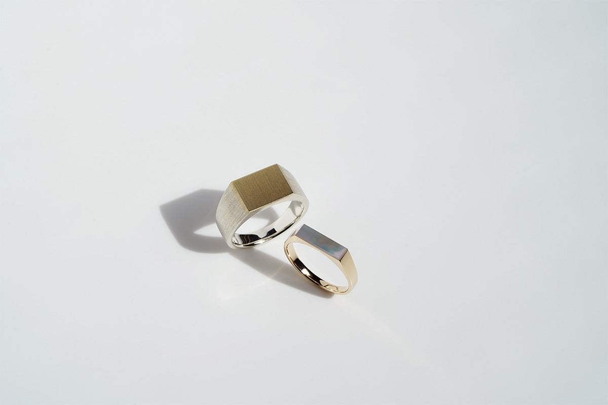SIMMON SATO | SIGNET RING FLAT
