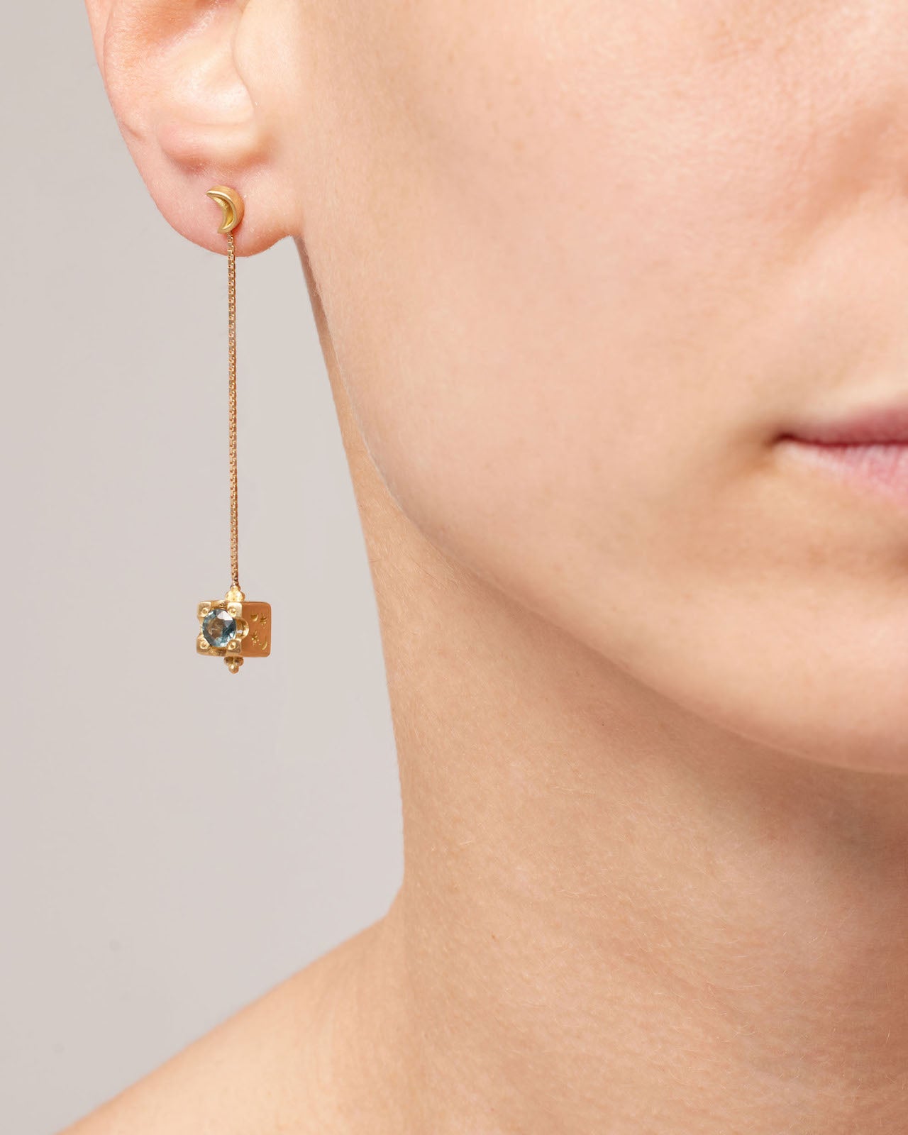 PARI | Pandoras cosmic box EARRINGS