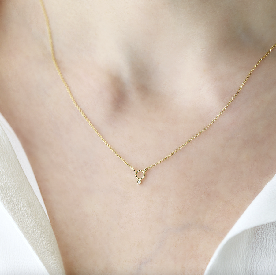 CHRISTINA SOUBLI | Dantelles necklace with diamonds