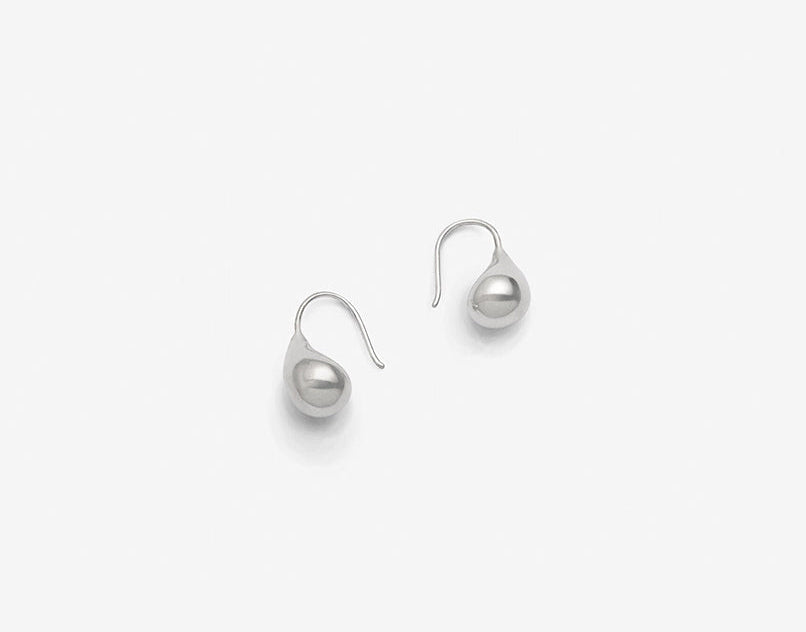 HELENA ROHNER | Egg drops earrings