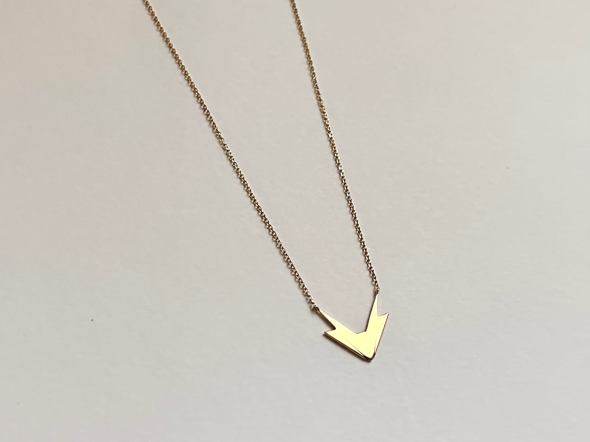 LITO | Triangle necklace