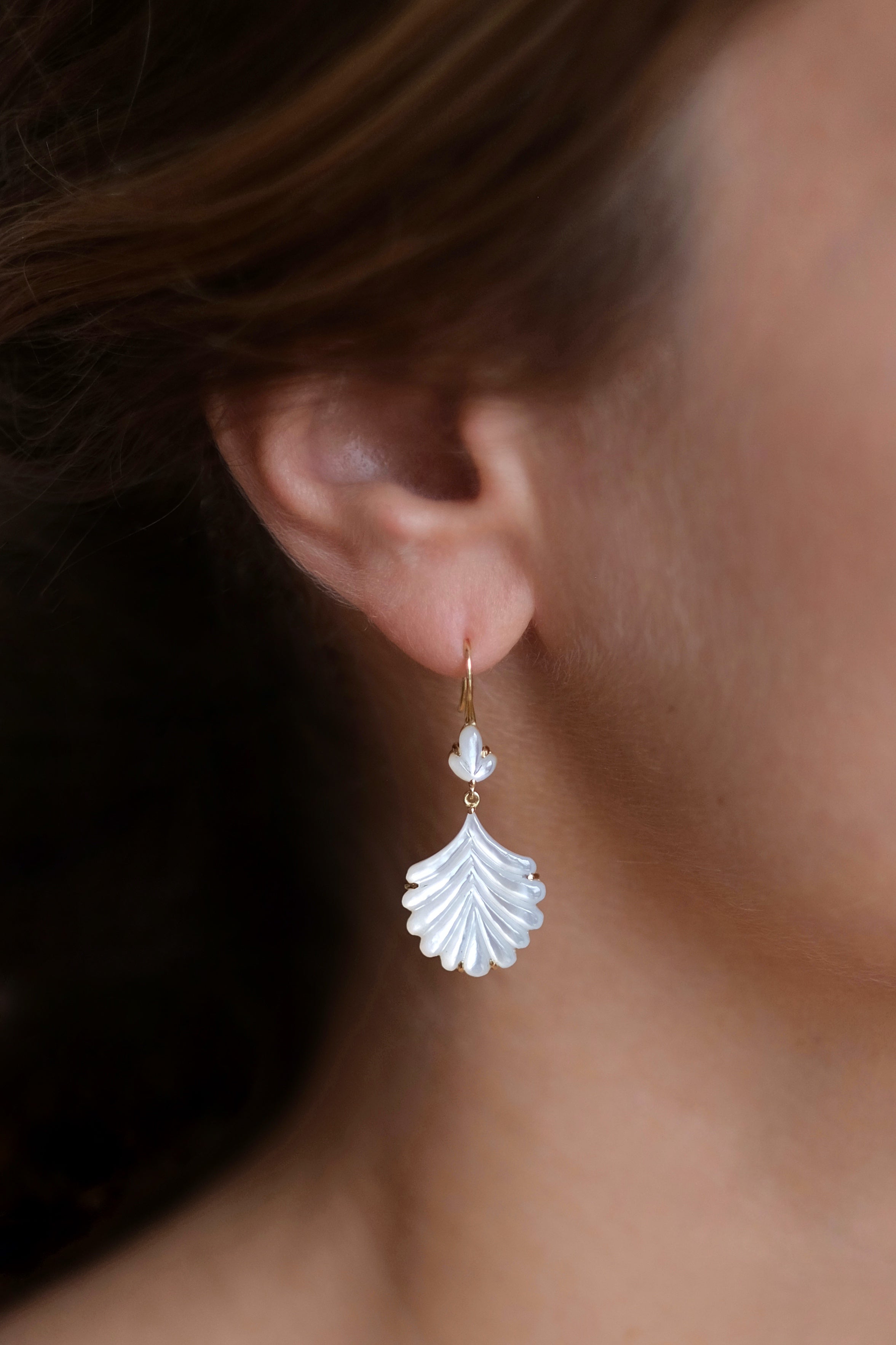 MAGGOOSH | TULSI HOOK MOTHER OF PEARL EARRINGS