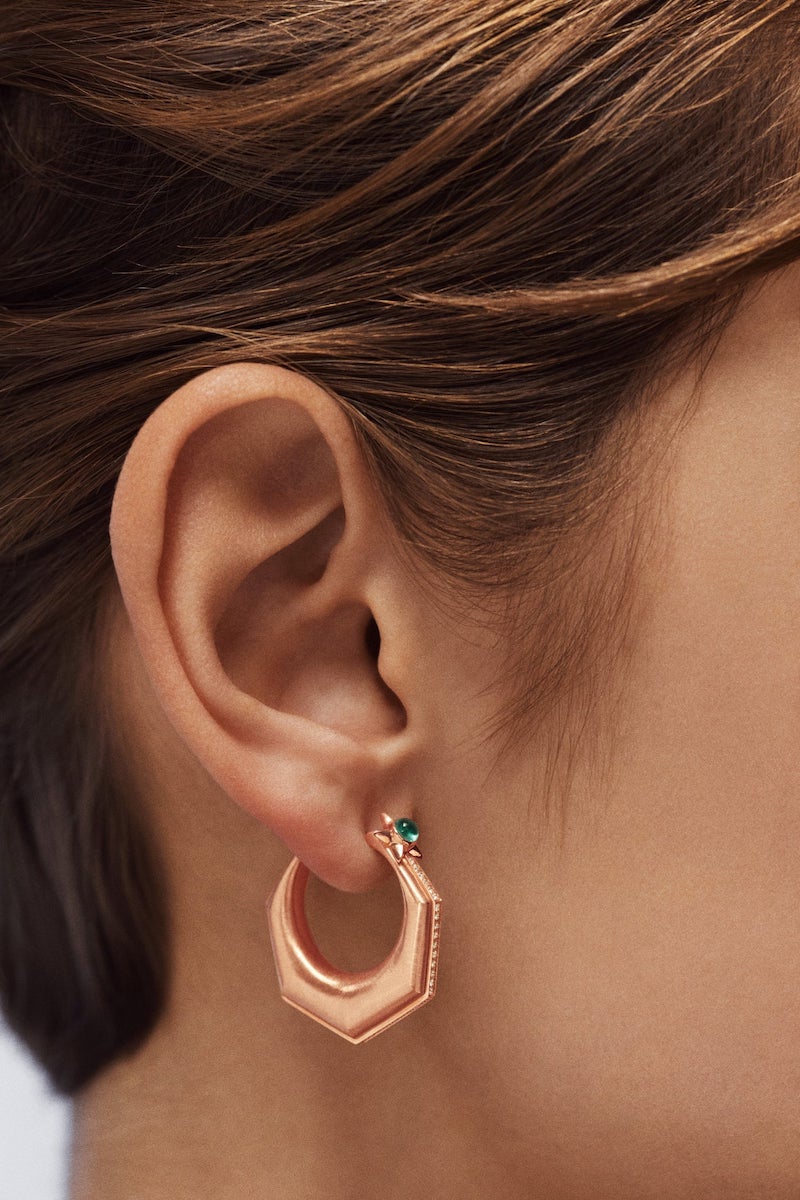 MARIE LICHTENBERG | Baba large rose gold earrings with diamonds and emerald