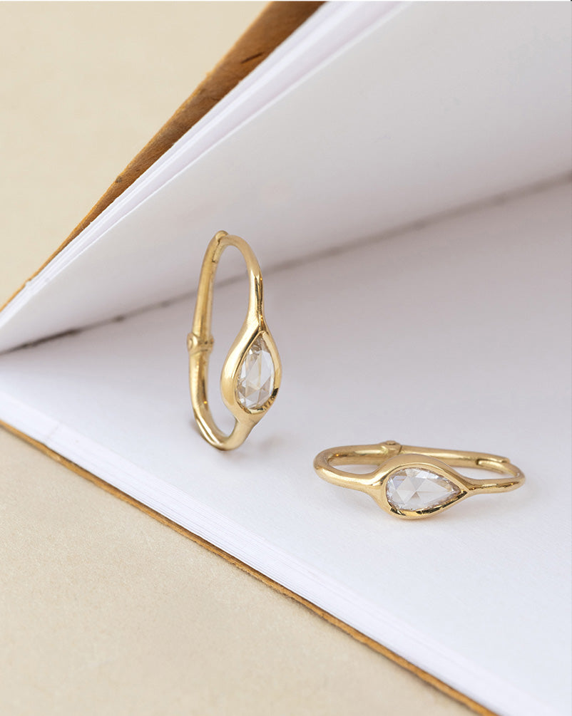 MYRTO ANASTASOPOULOU | Oval hoops