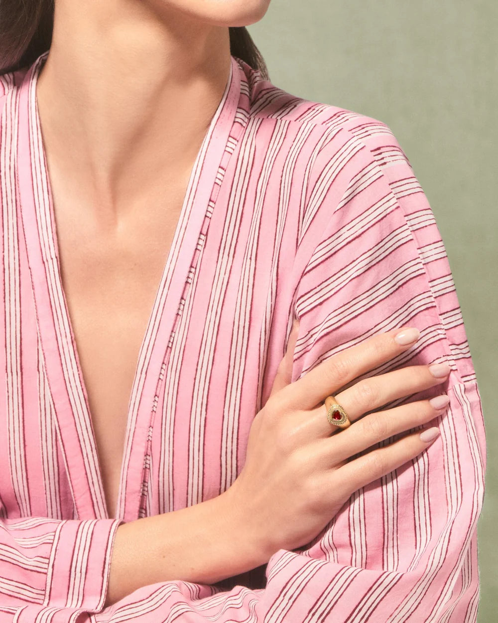 TITYARAVY | Garnet Gini ring