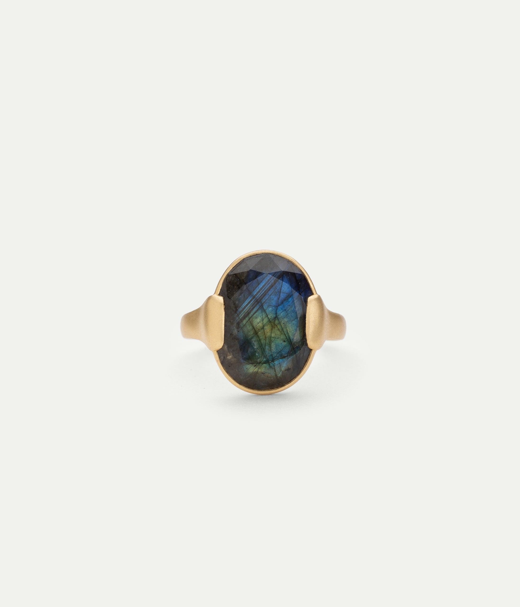 WE BY WHITEBIRD | Grace ring | One of a kind blue labradorite