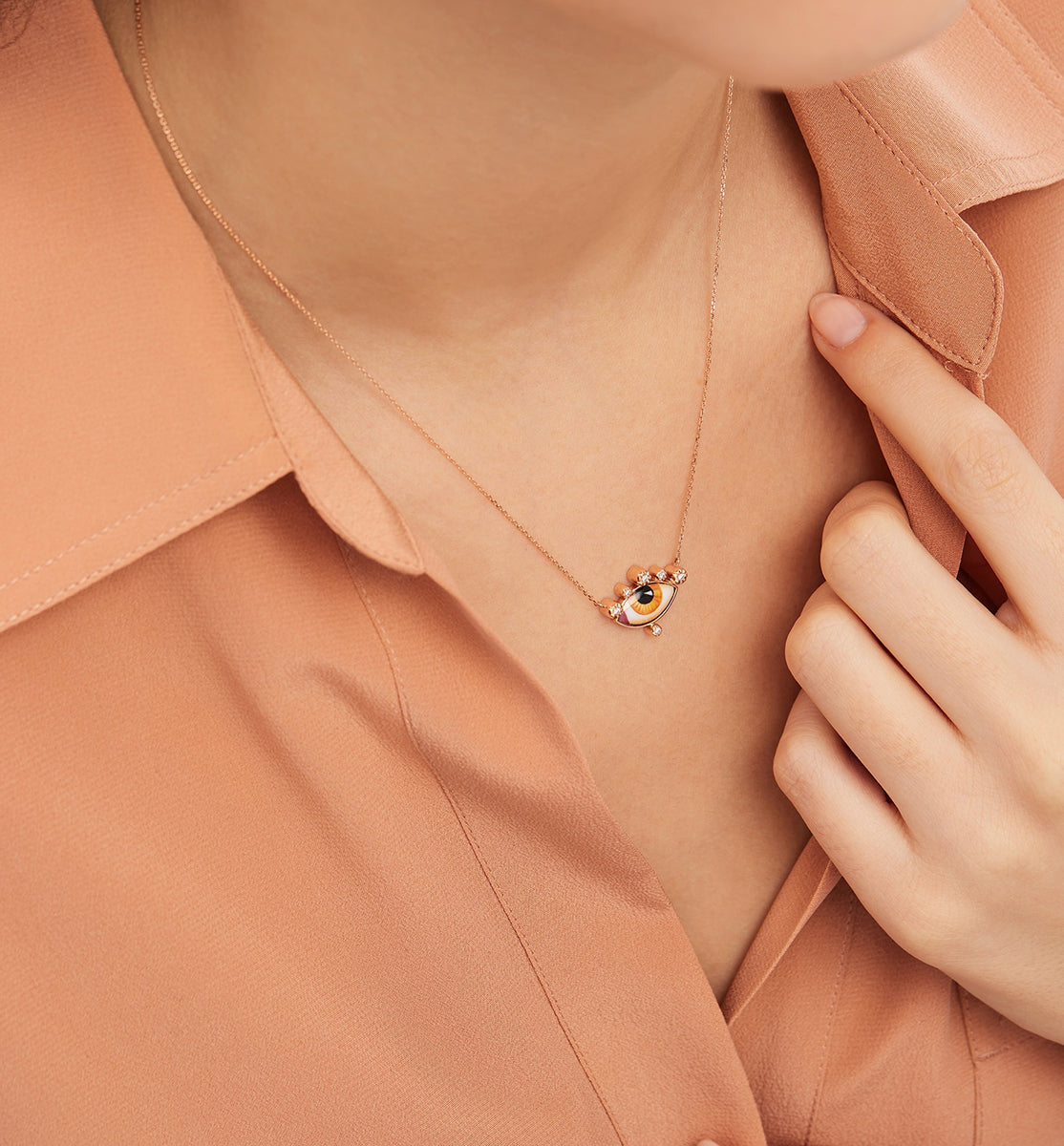 LITO | Russe Petit Ambre diamond necklace