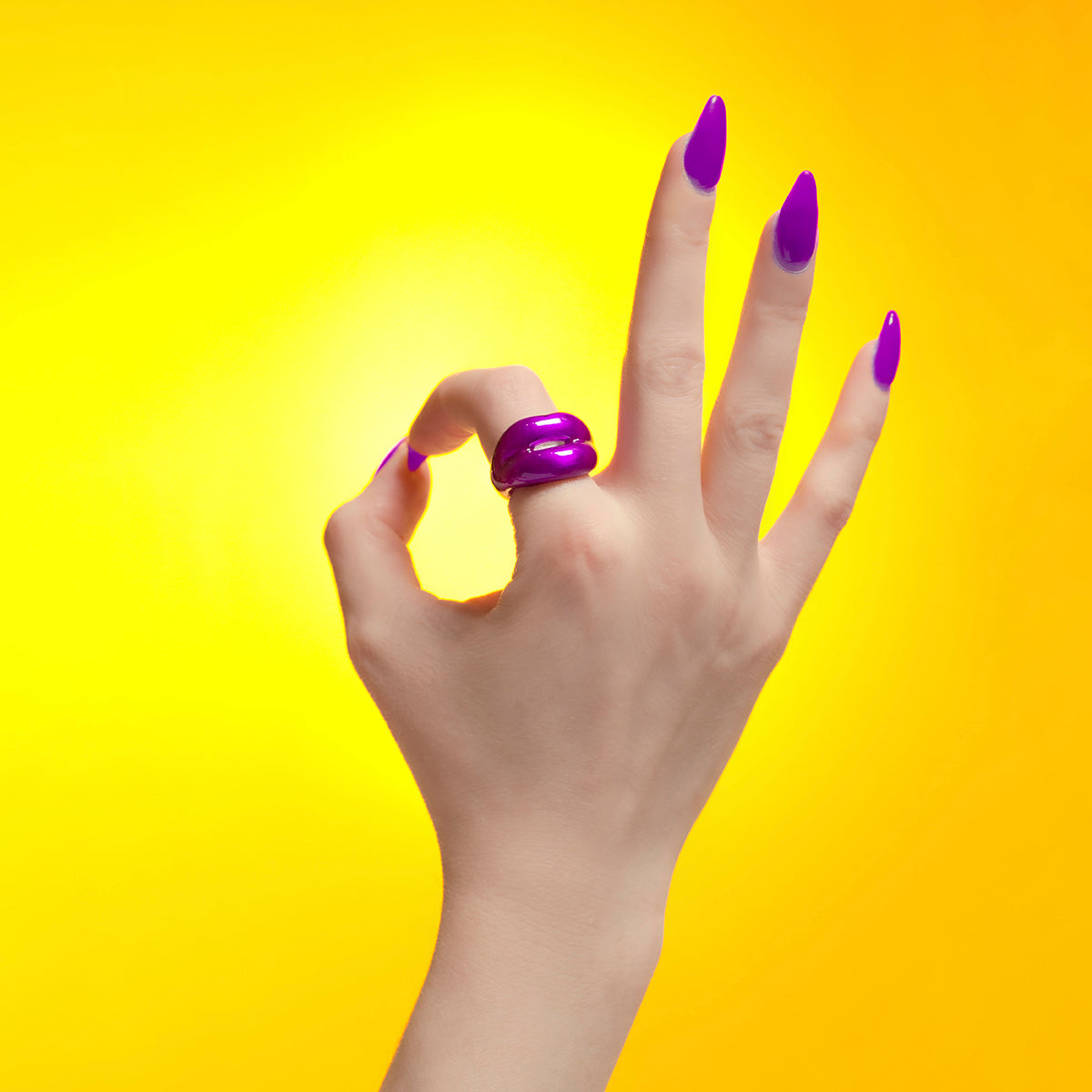 HOTLIPS BY SOLANGE | Purple kiss hotlips ring