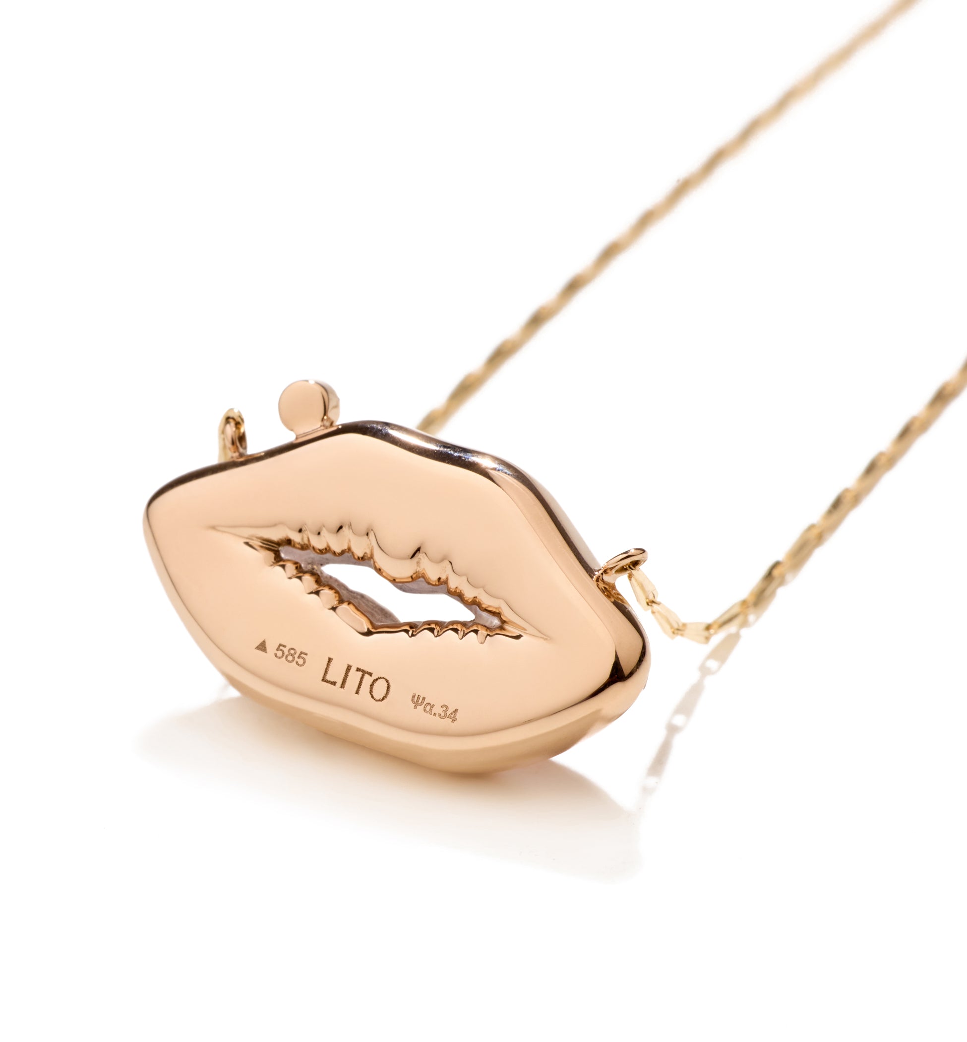 LITO | "Kiss me more" small necklace