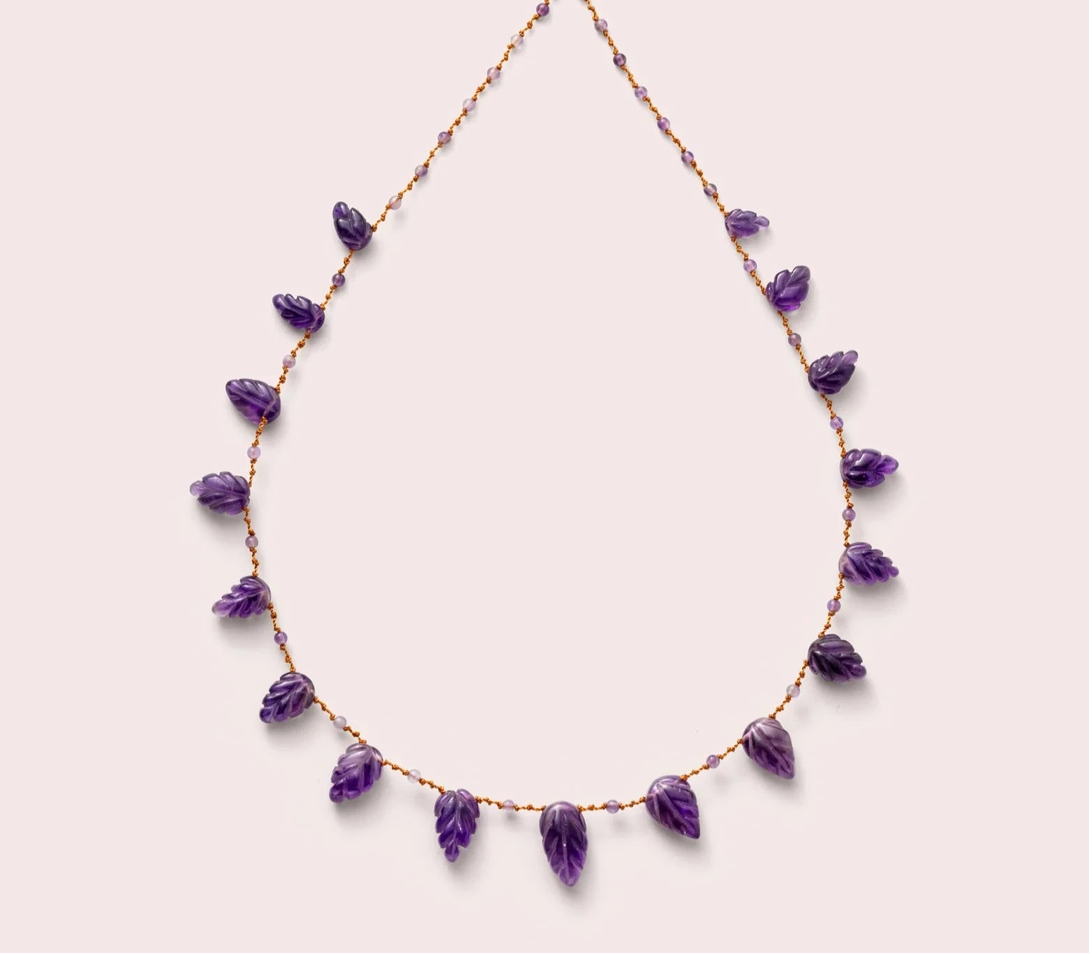 IVARENE | DROPS & BEADS NIILO FEUILLE NECKLACE