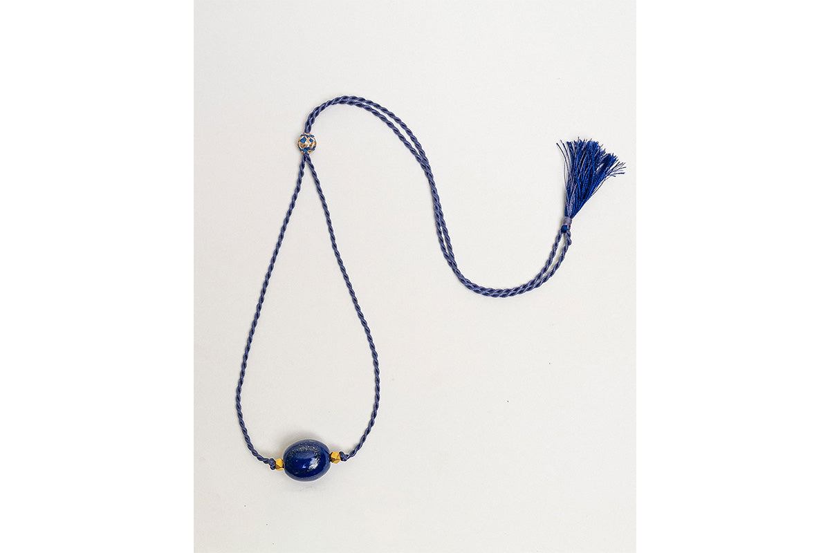 IAIA CARAVAN | Chota Cord necklace in lapis with single thread