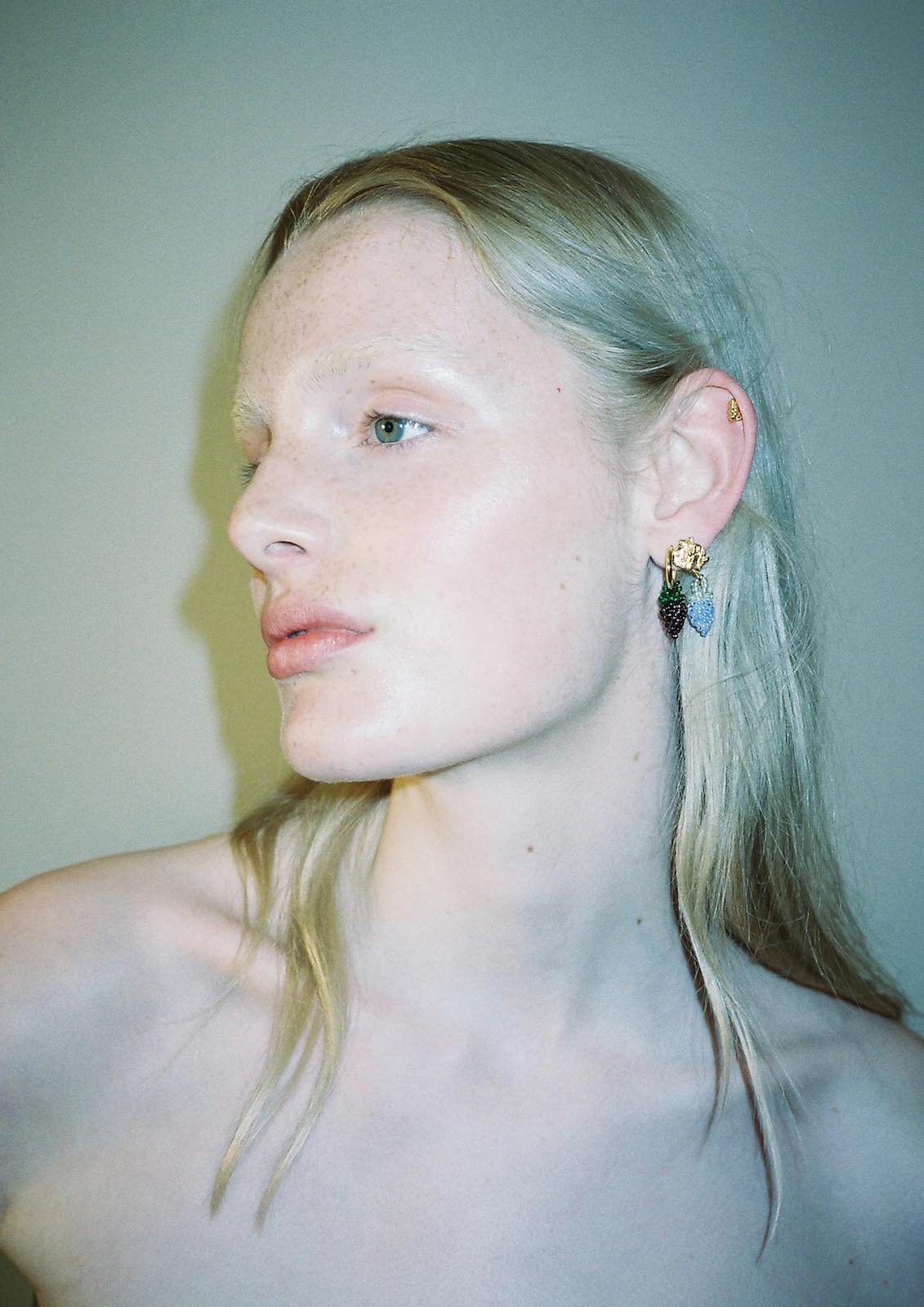 PURA UTZ | MINI GRAPES EARRINGS