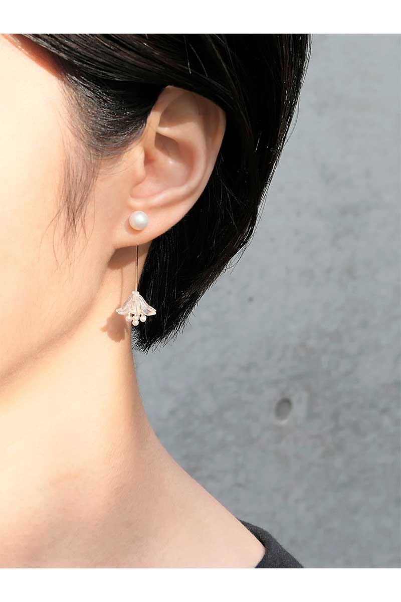 SIMMON SATO | CLEAR FLOWER LONG EARRING | LILY
