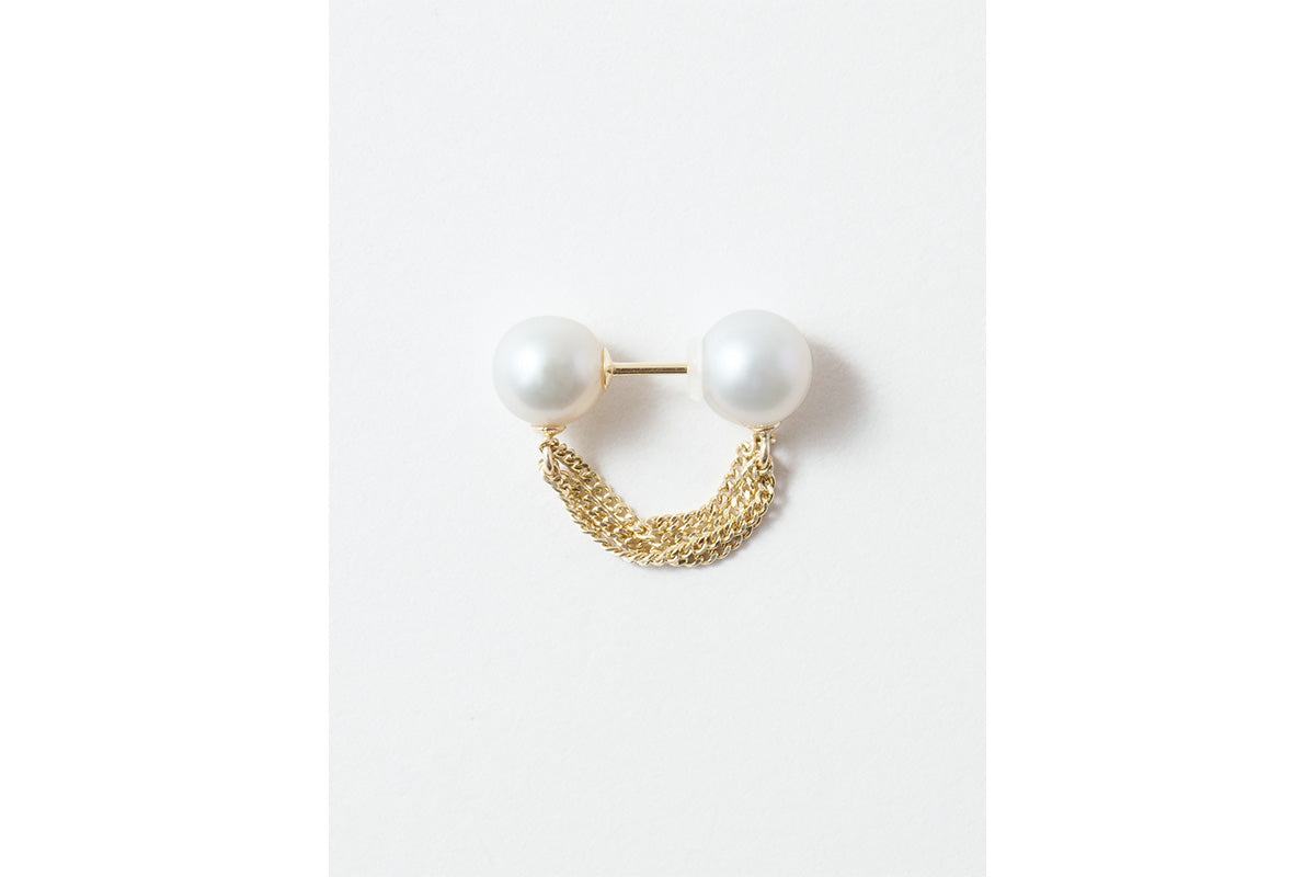 SIMMON SATO | HORSE TAIL FRINGE HOOP EARRING | GOLD