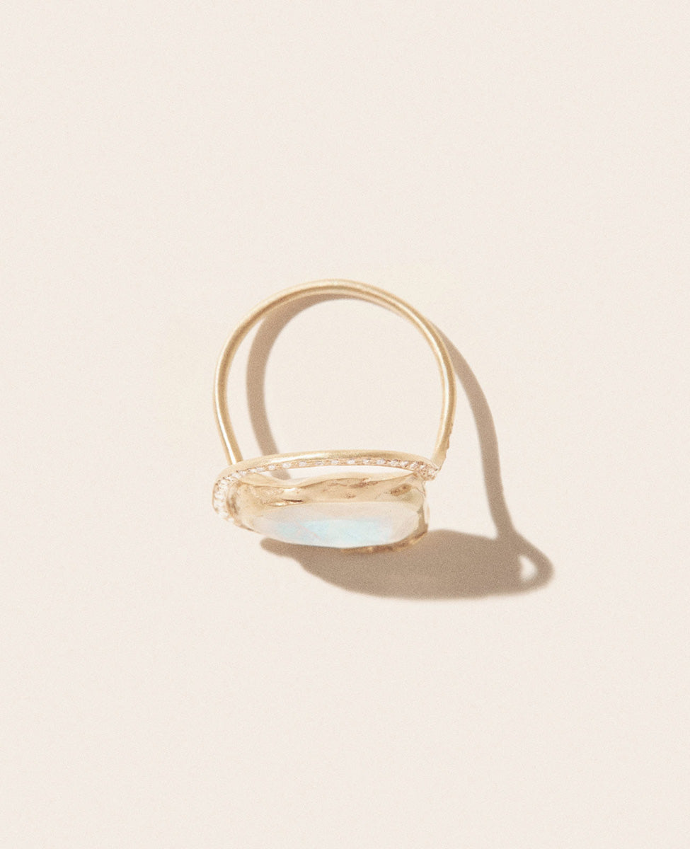 PASCALE MONVOISIN | Ring Gaia moonstone