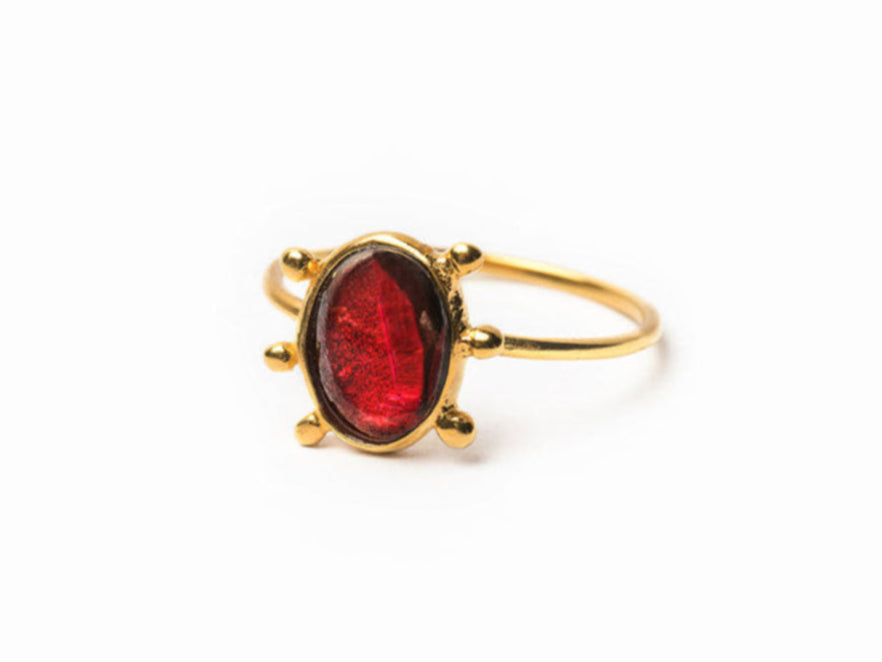 DANAI GIANNELLI | Garnet ring