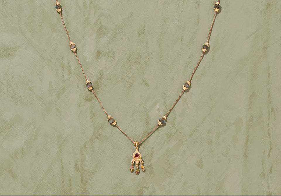 TITYARAVY | Padma talisman long necklace