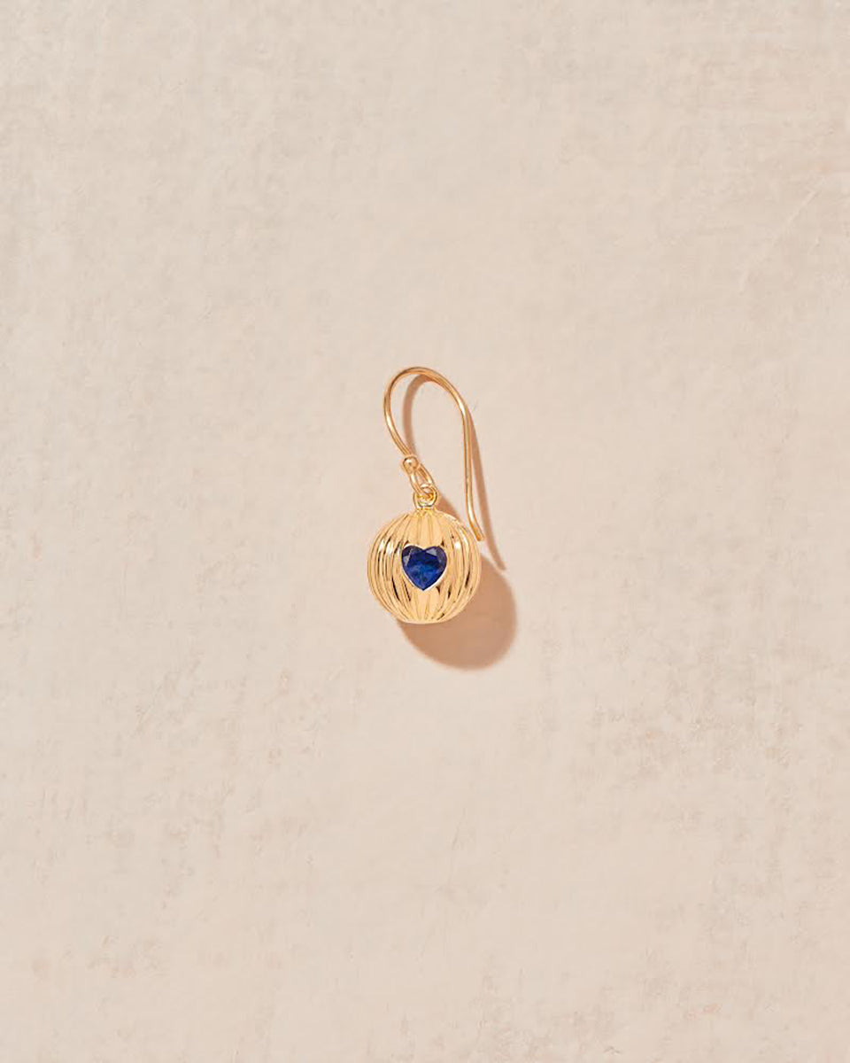 TITYARAVY | Prema earring sapphire