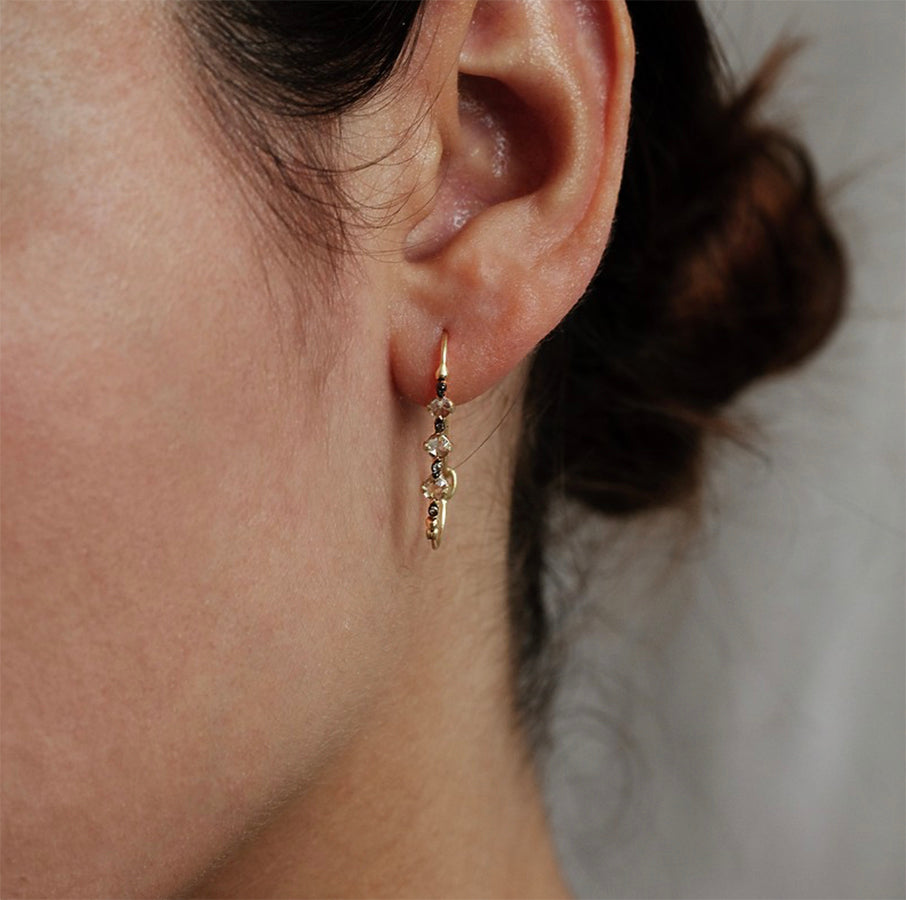 5 OCTOBRE | Jakie long earrings