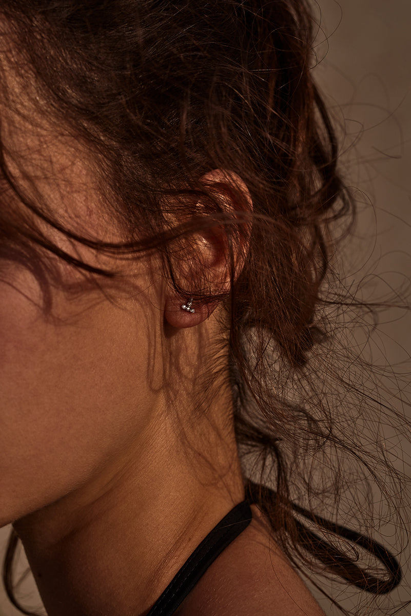 YANNIS SERGAKIS | Charnières Stud earrings