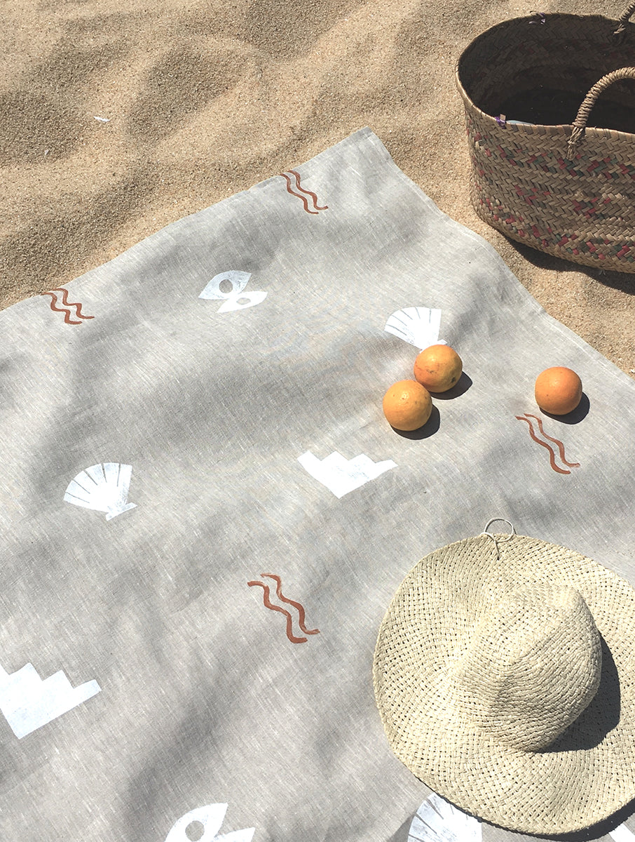 AMIDST STUDIOS | Olhos linen towel