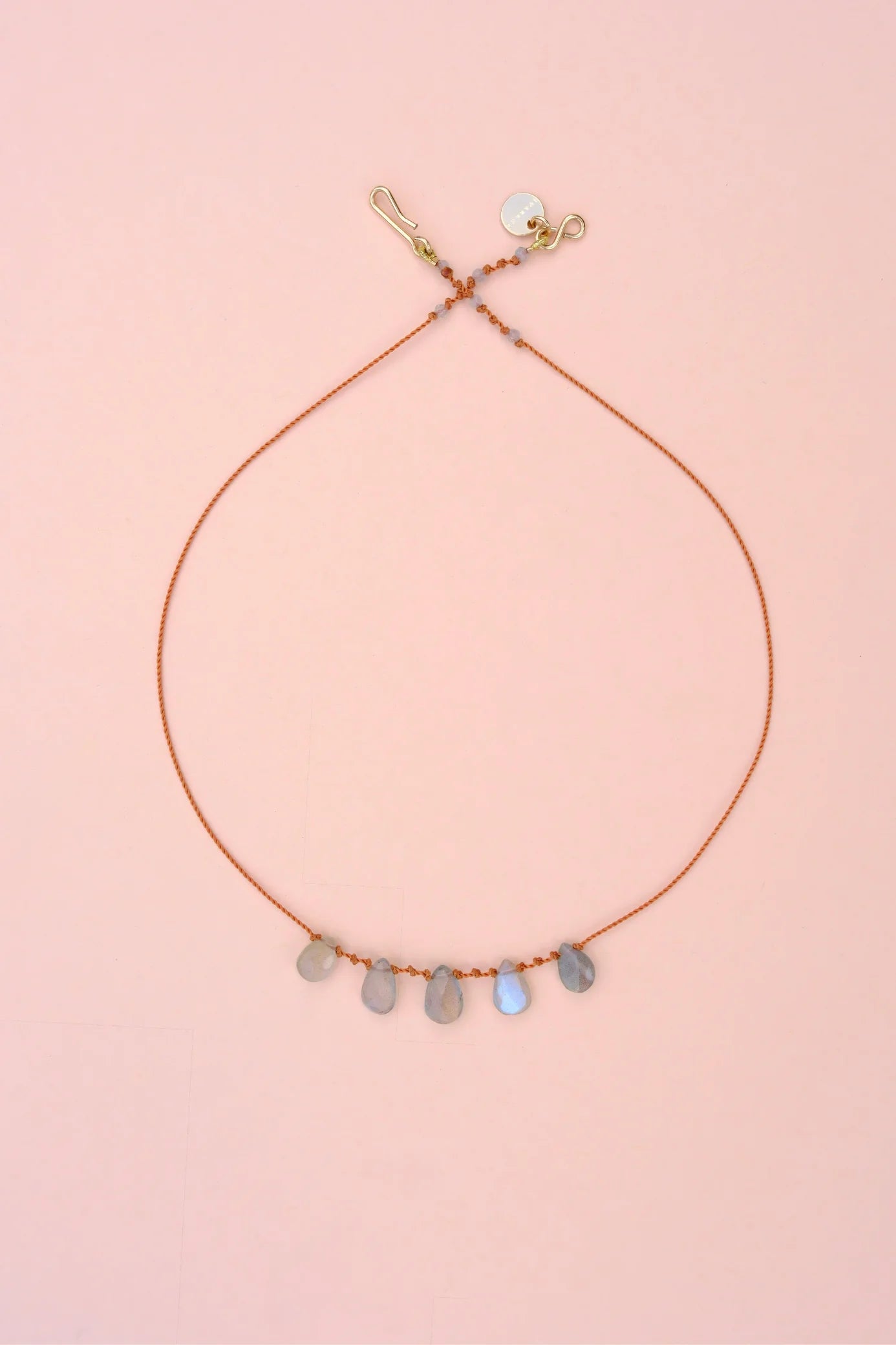 IVARENE |5 gouttes Necklace with Labradorite