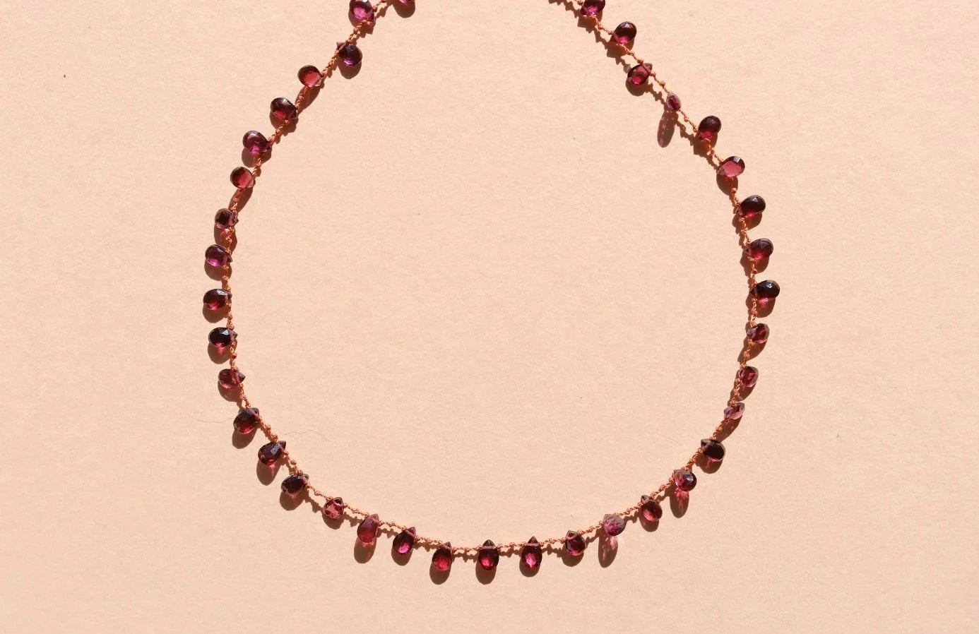 IVARENE | Selma Facette Necklace with garnet