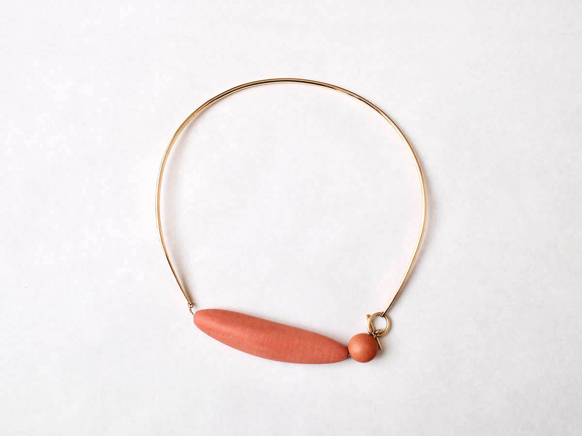 Helena Rohner | Teracotta choker