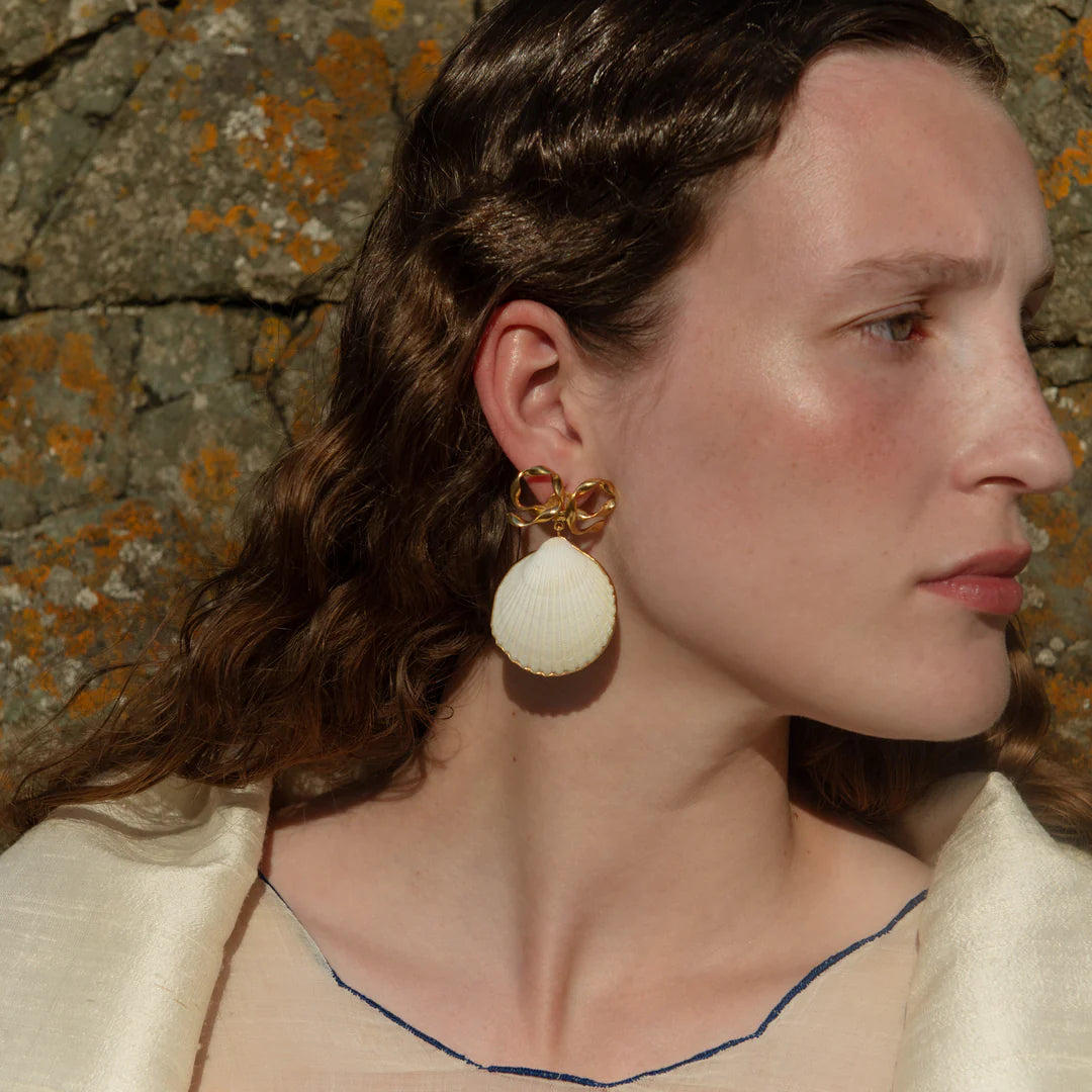 GRAINNE MORTON | BOW AND SHELL EARRINGS