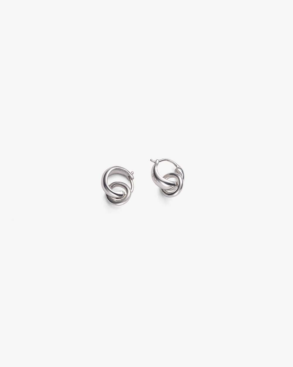 HELENA ROHNER | Small silver hoops with ring