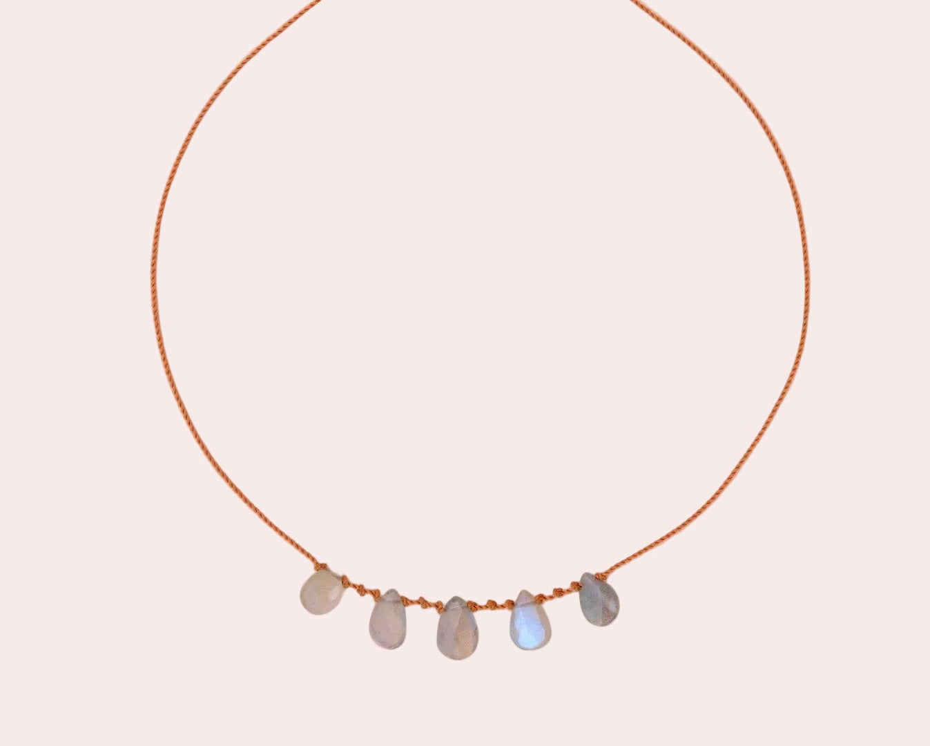 IVARENE |5 gouttes Necklace with Labradorite