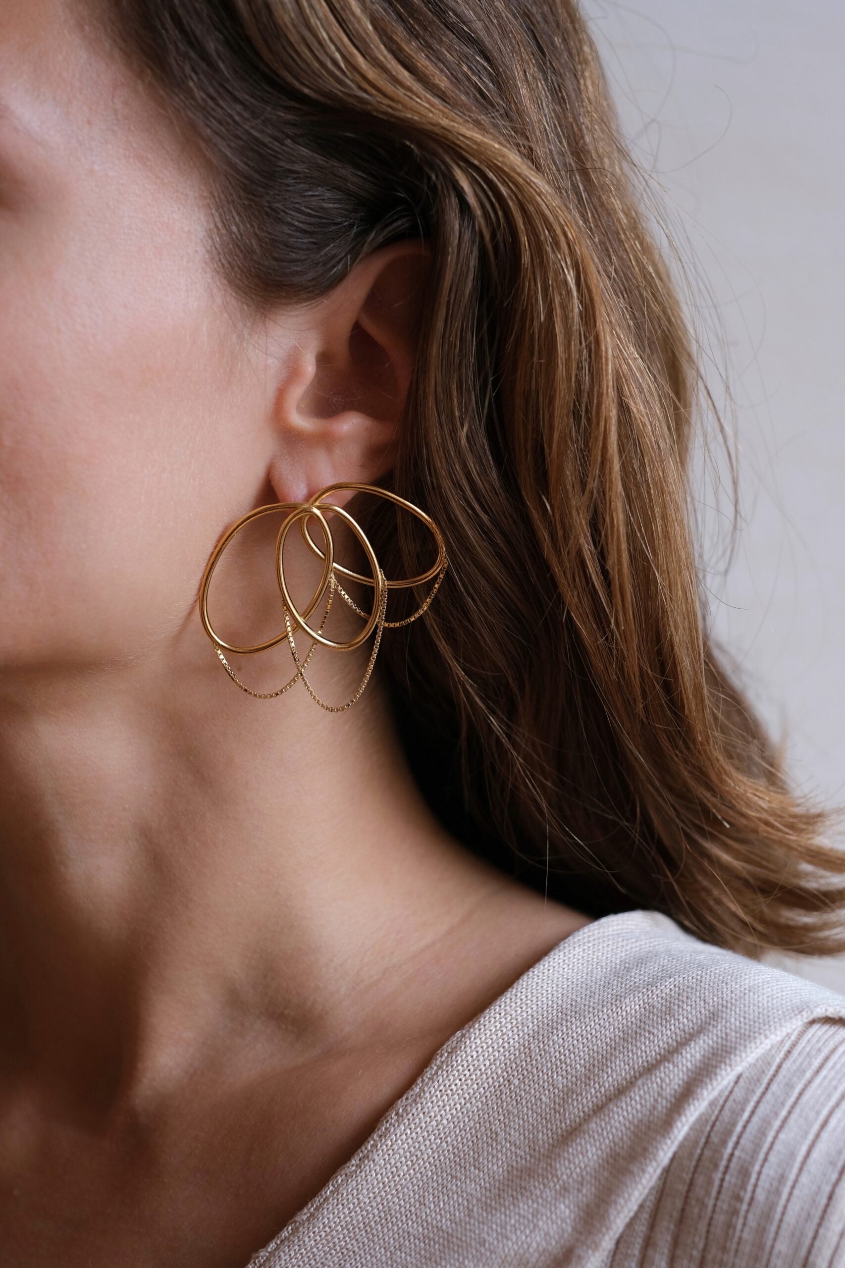 MAGGOOSH | Rosewater earrings