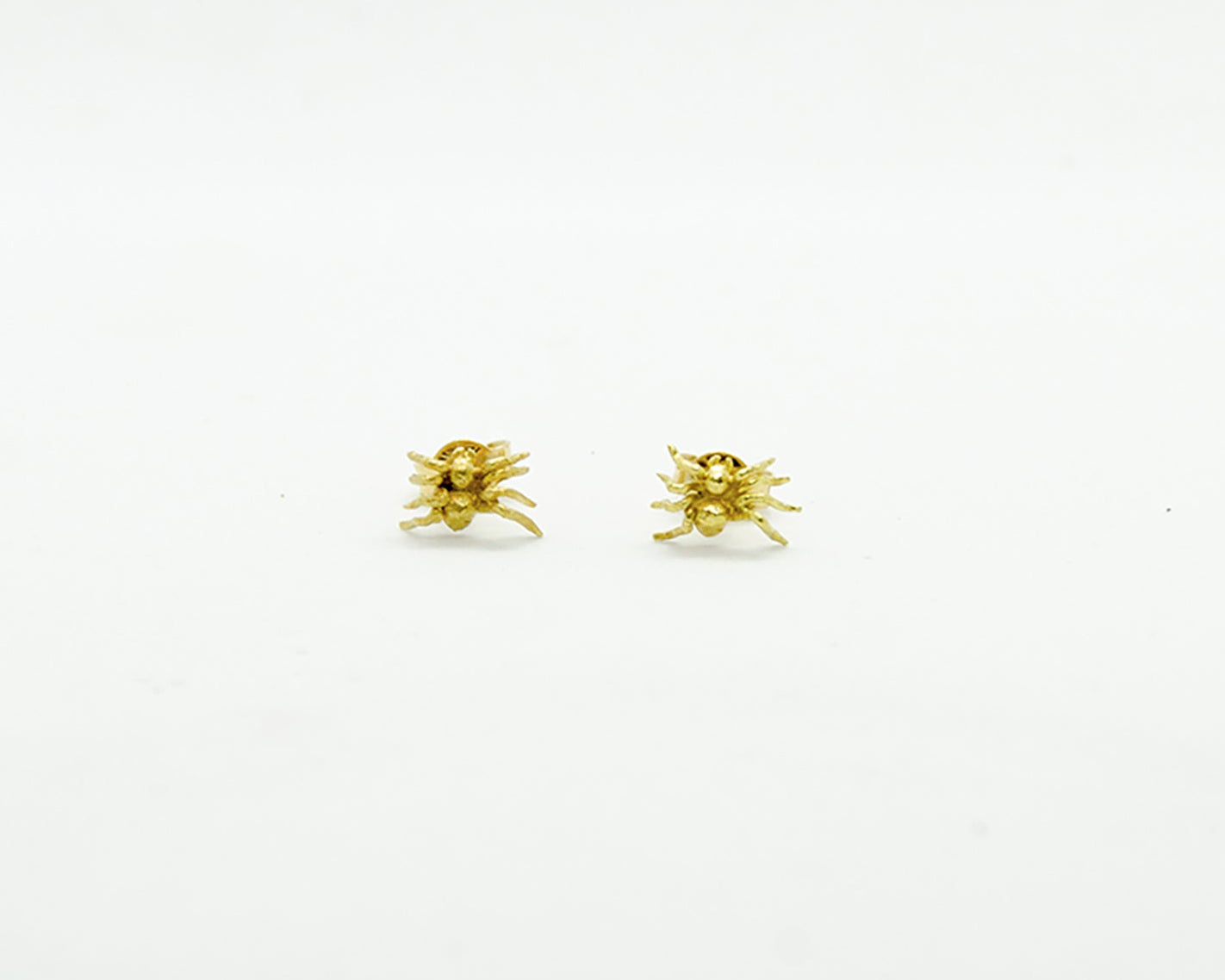 FANOURAKIS JEWELRY | Spider Earrings