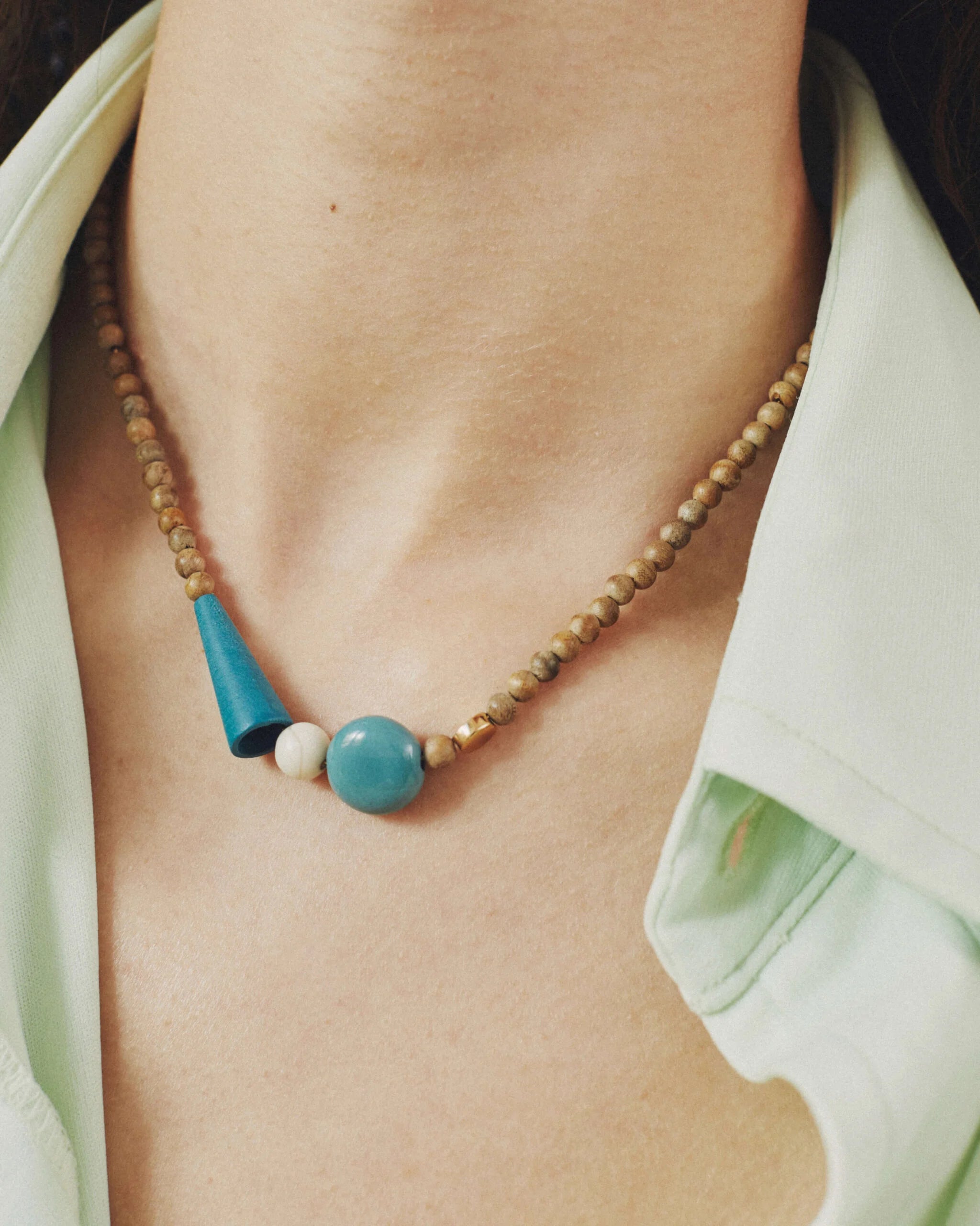 HELENA ROHNER |  Wooden beads necklace