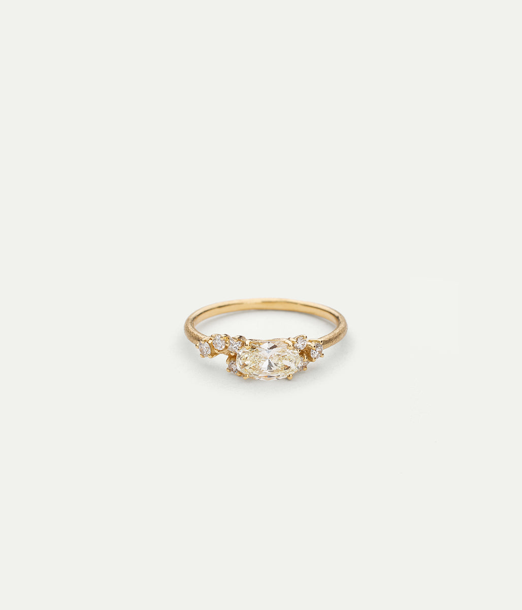 WE BY WHITEBIRD | Aurora ring | White diamond ring